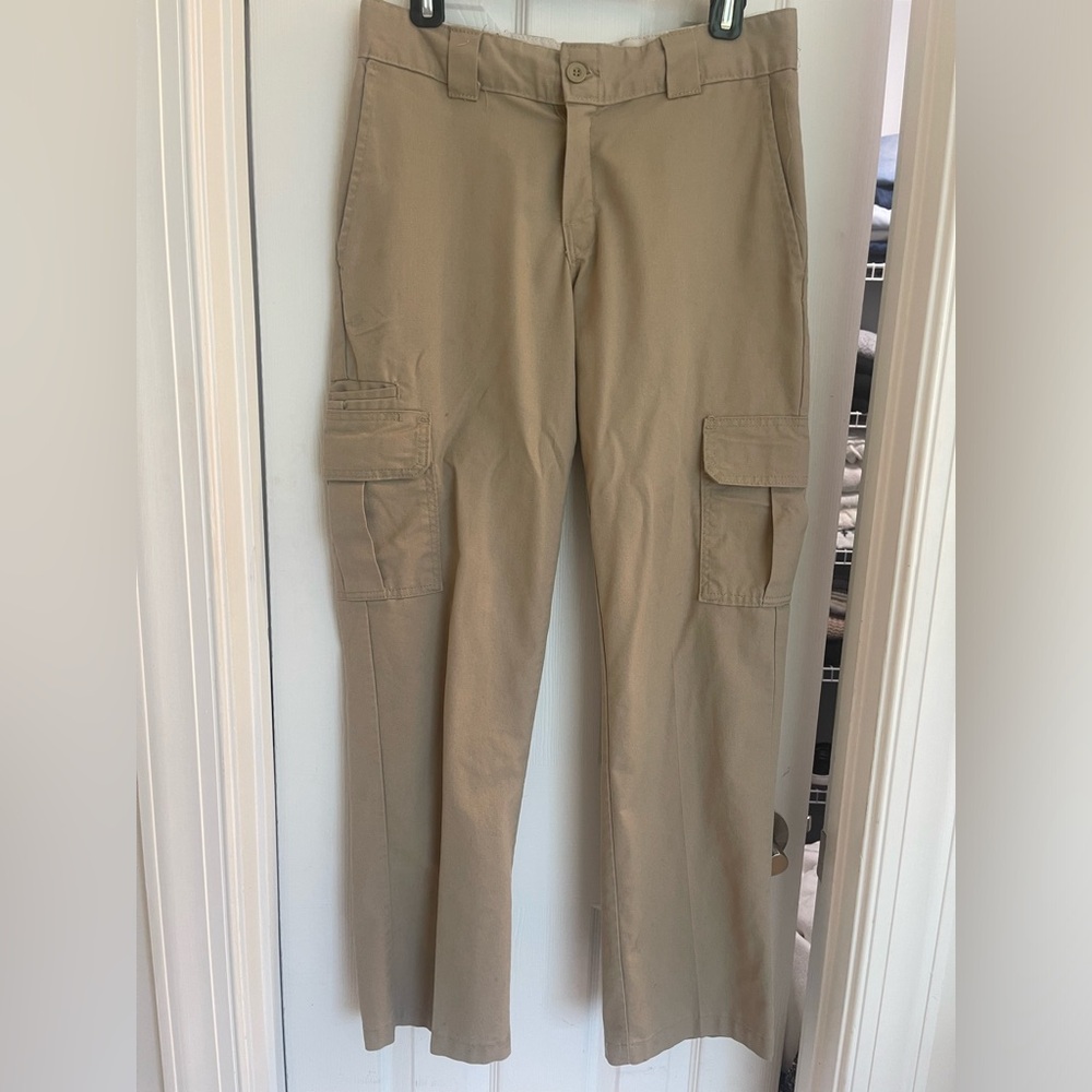 Dickies Flex Khaki cargo pants. Mens 30x32